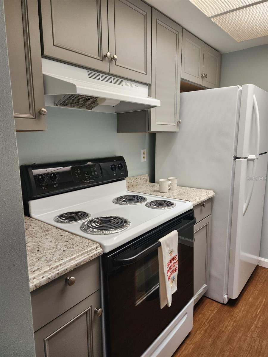 WINDHOVER CONDO - Residential Lease