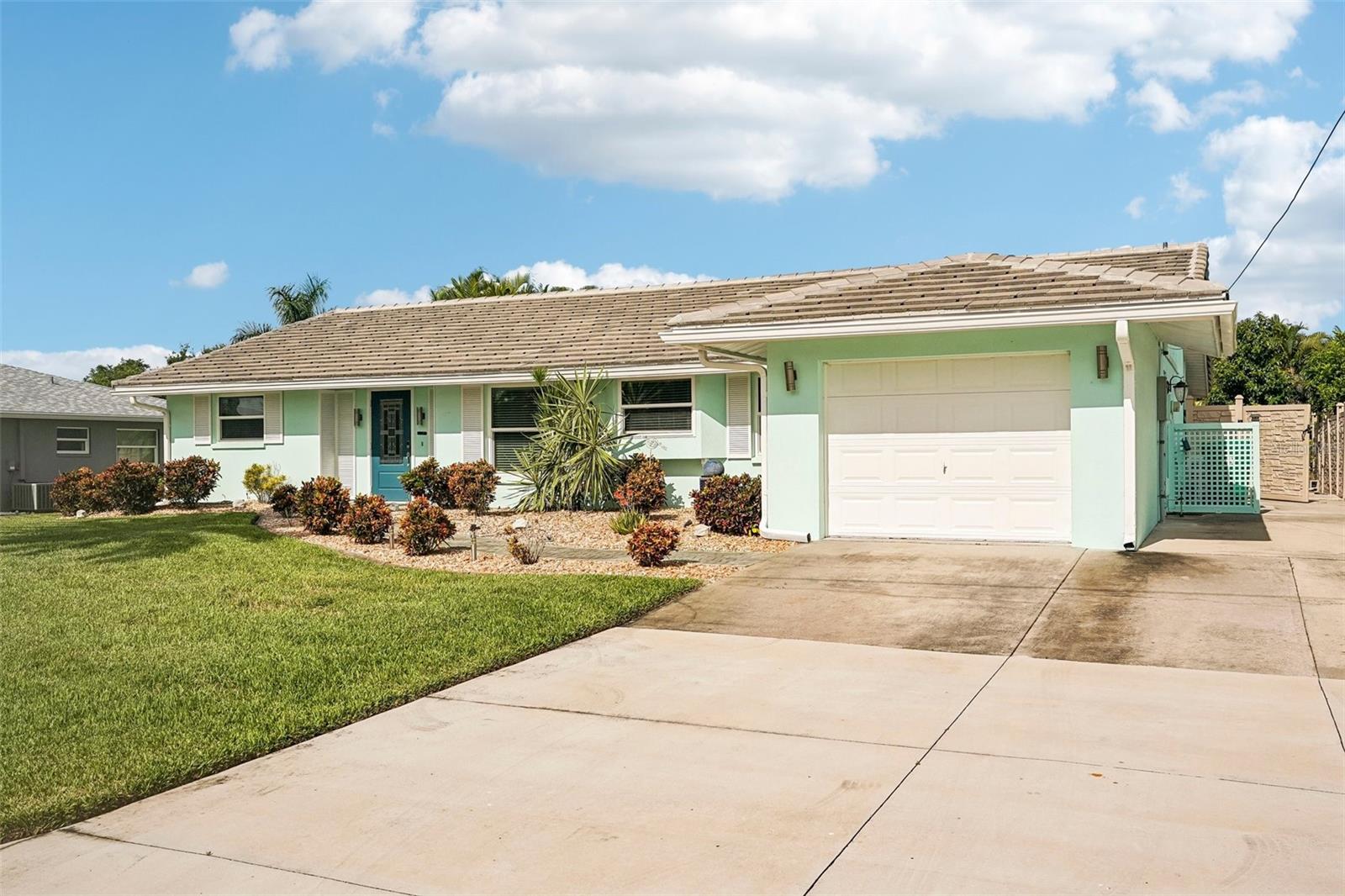 4390 ALBACORE CIRCLE