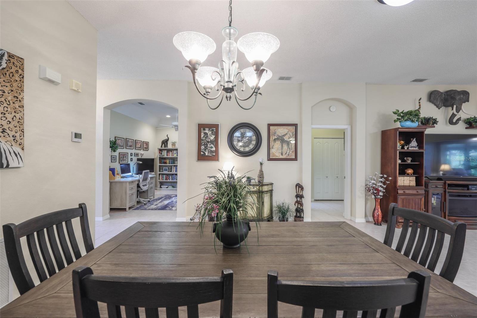 VILLEROY CONDO - Residential