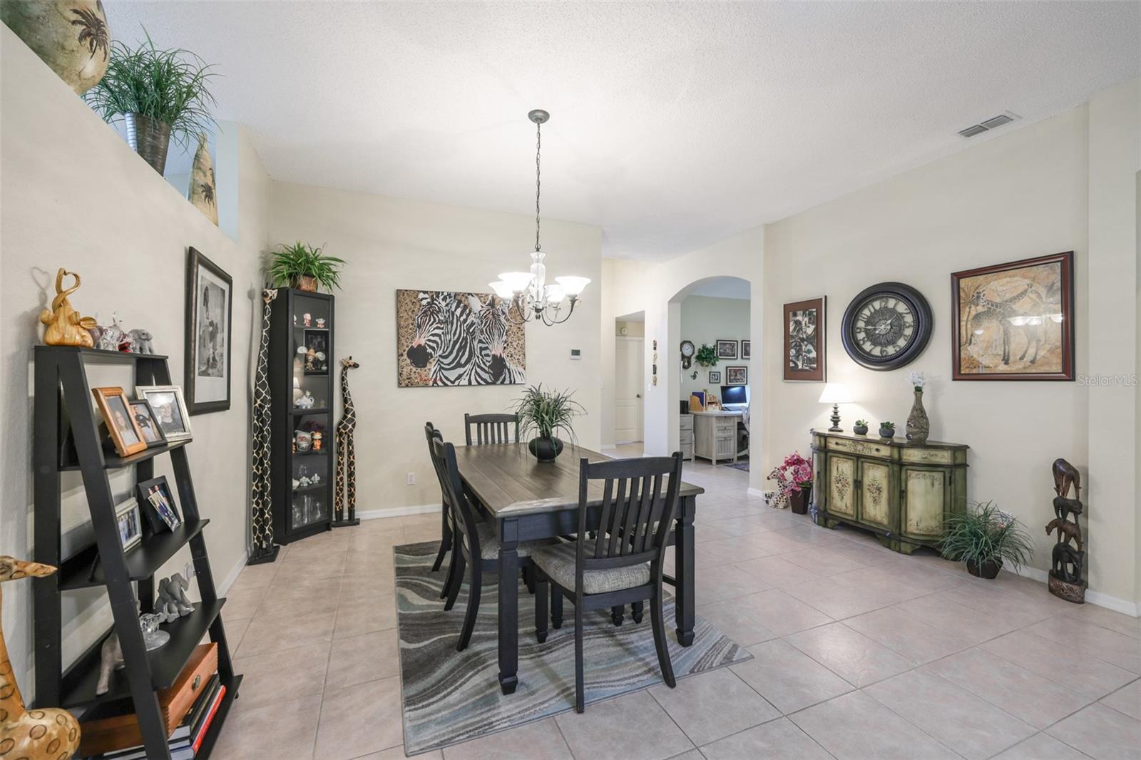 VILLEROY CONDO - Residential