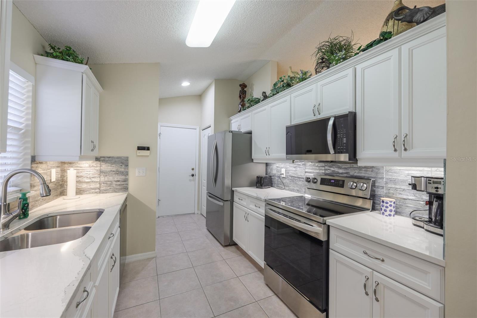 VILLEROY CONDO - Residential