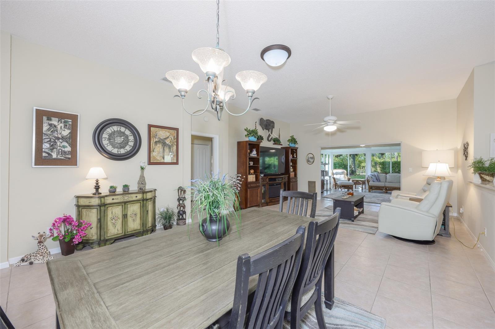 VILLEROY CONDO - Residential