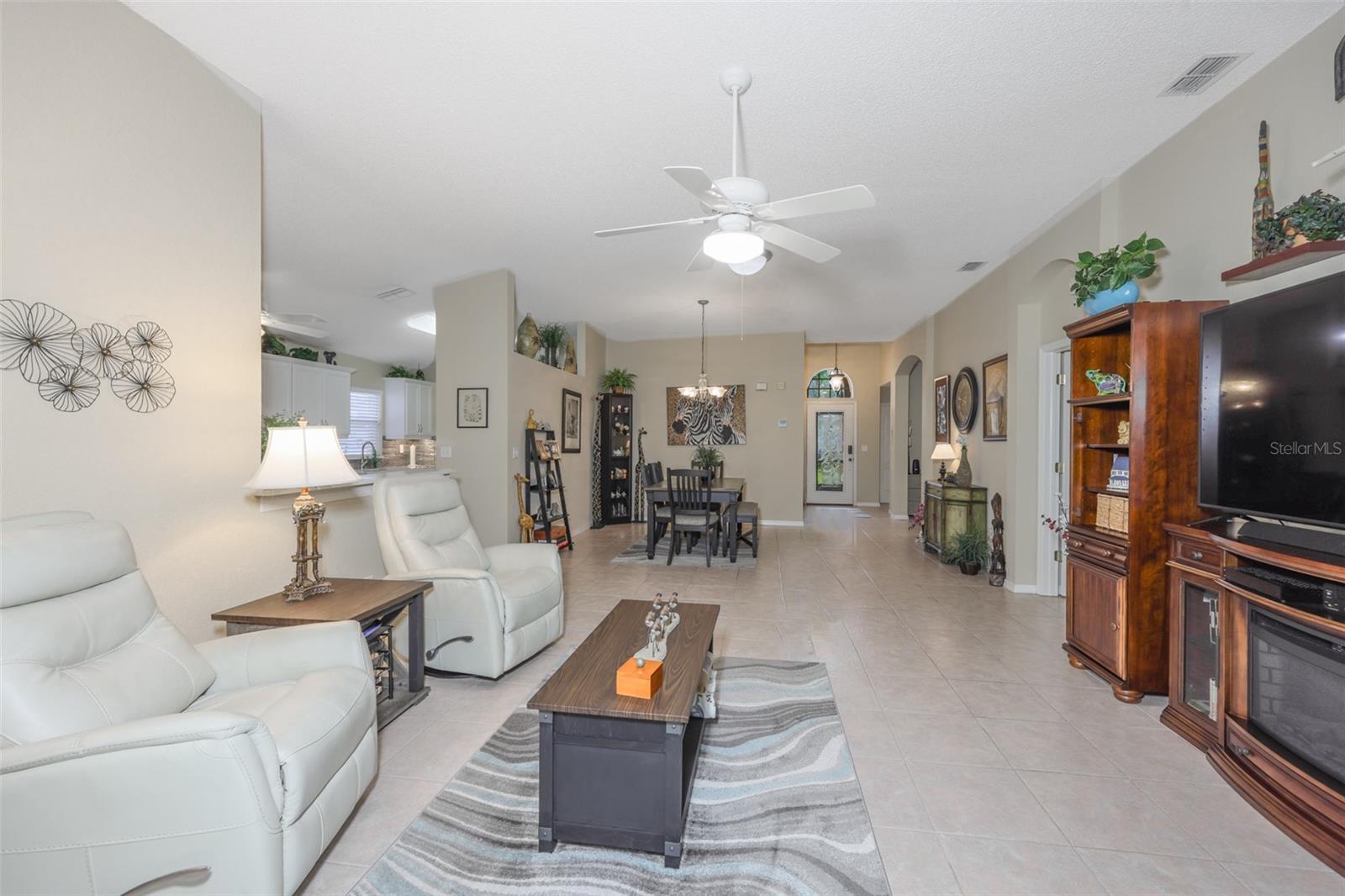 VILLEROY CONDO - Residential