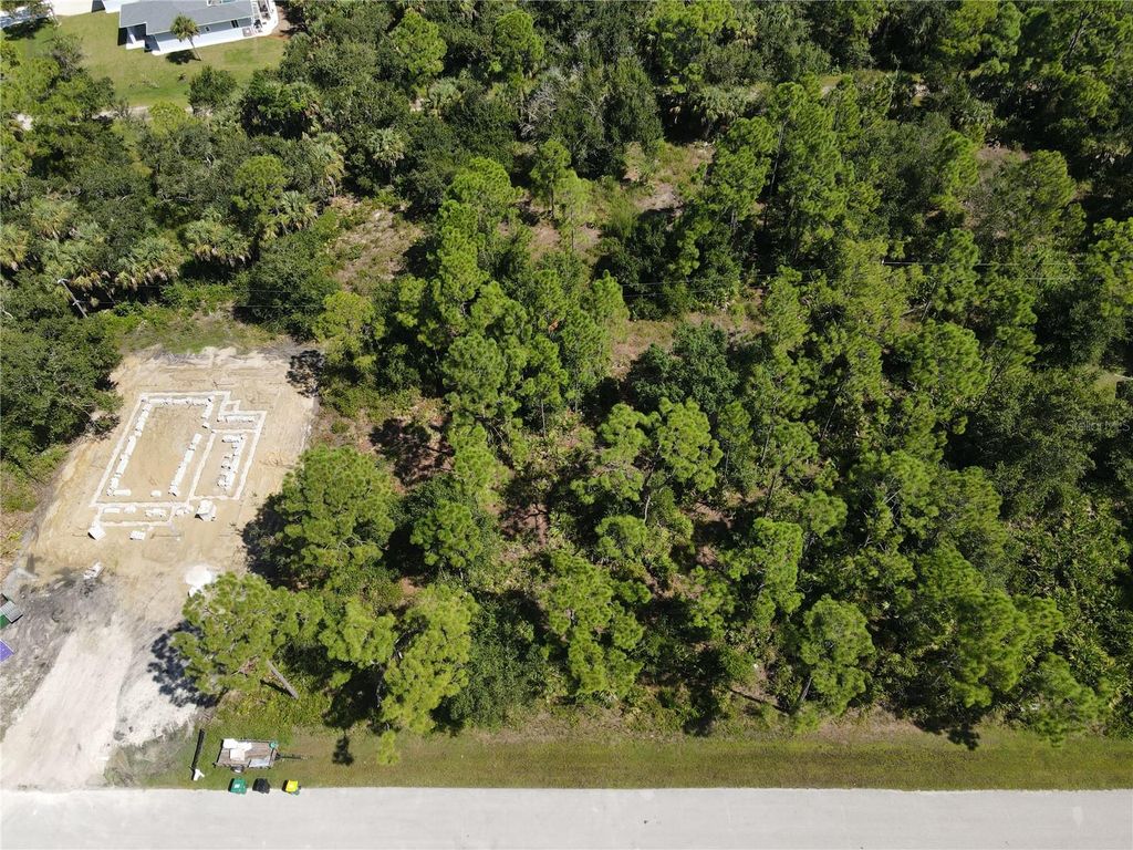 Photo of 27064 Valencia Drive, Punta Gorda, FL 33955 (MLS # C7514260)