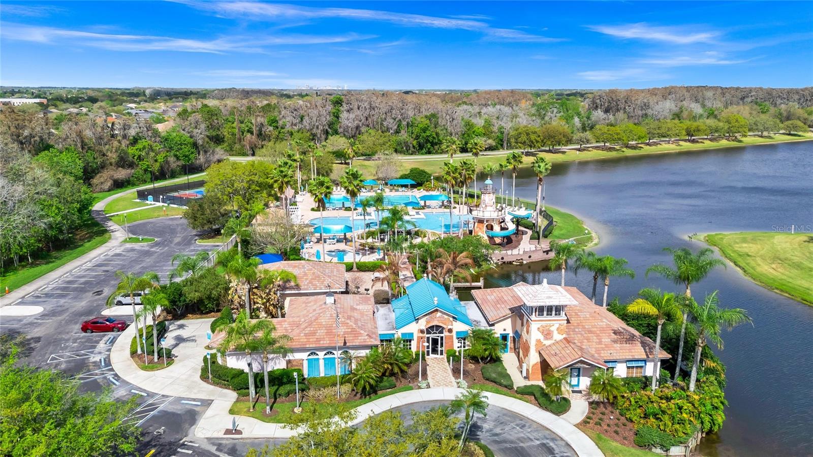 CENTRAL PK/LEE VISTA - Residential