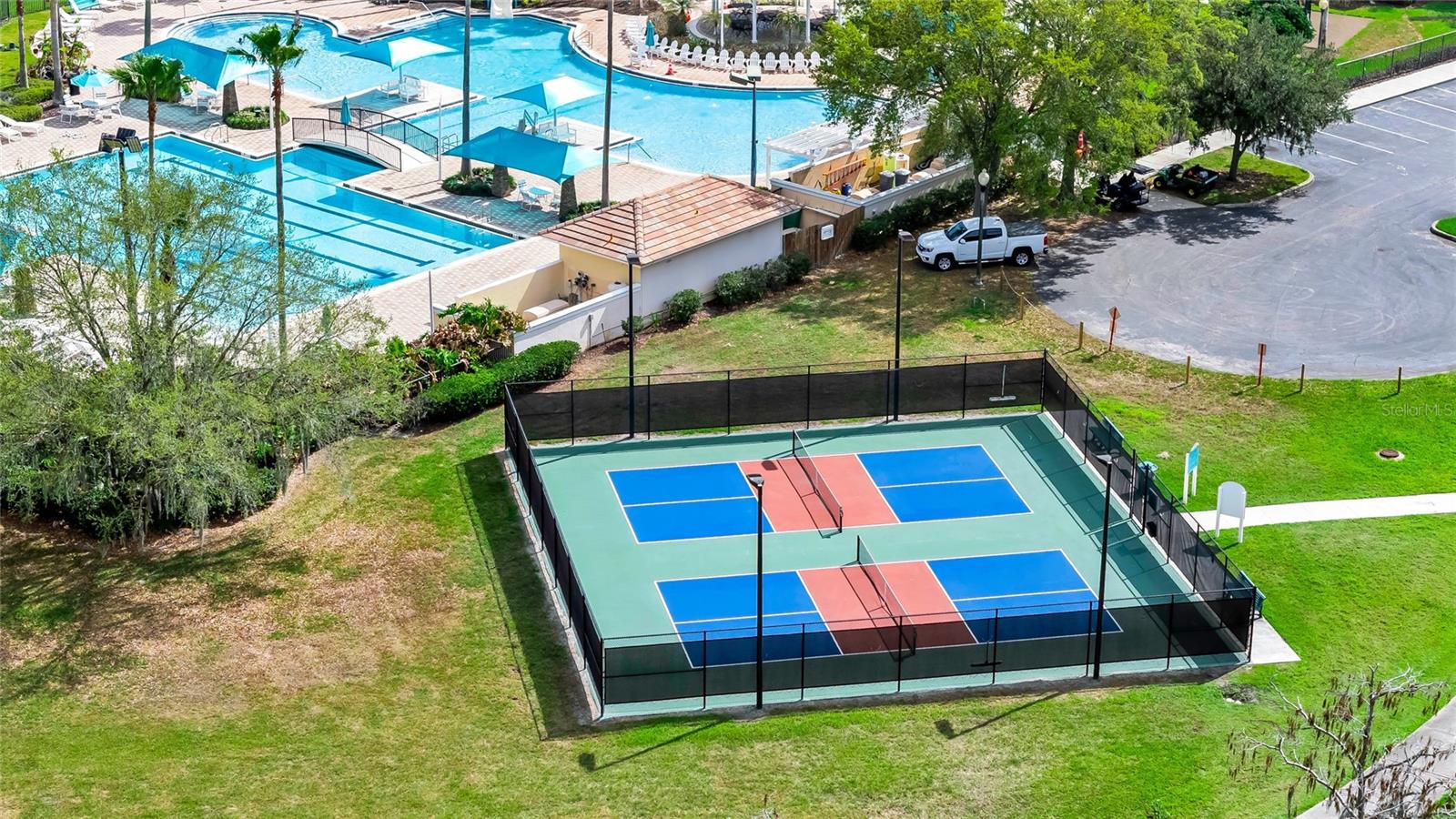 CENTRAL PK/LEE VISTA - Residential