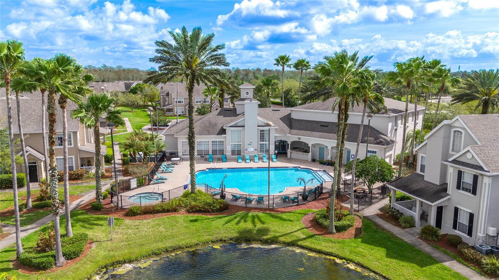 CENTRAL PK/LEE VISTA - Residential