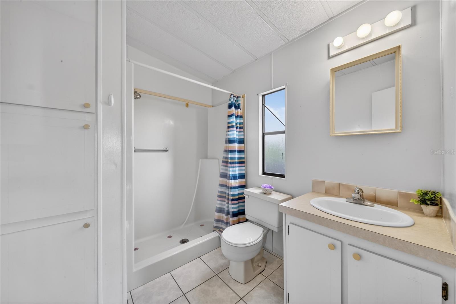 VILLAGE PARK - Residential