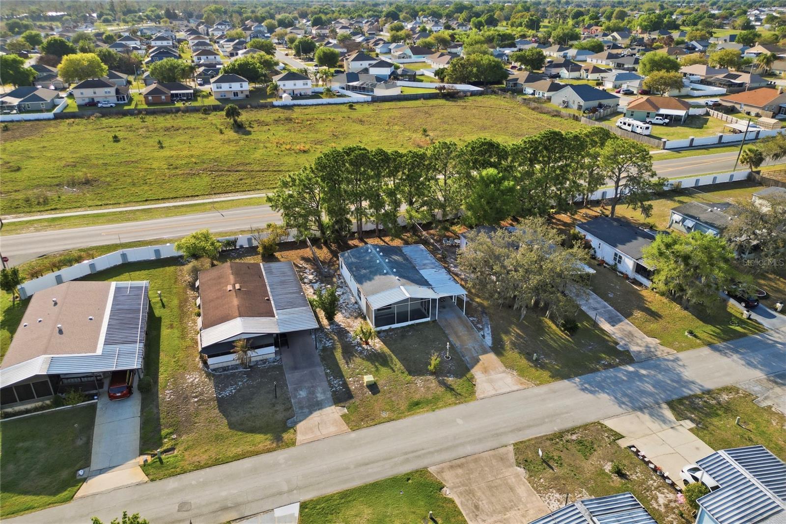 VILLAGE PARK - Residential