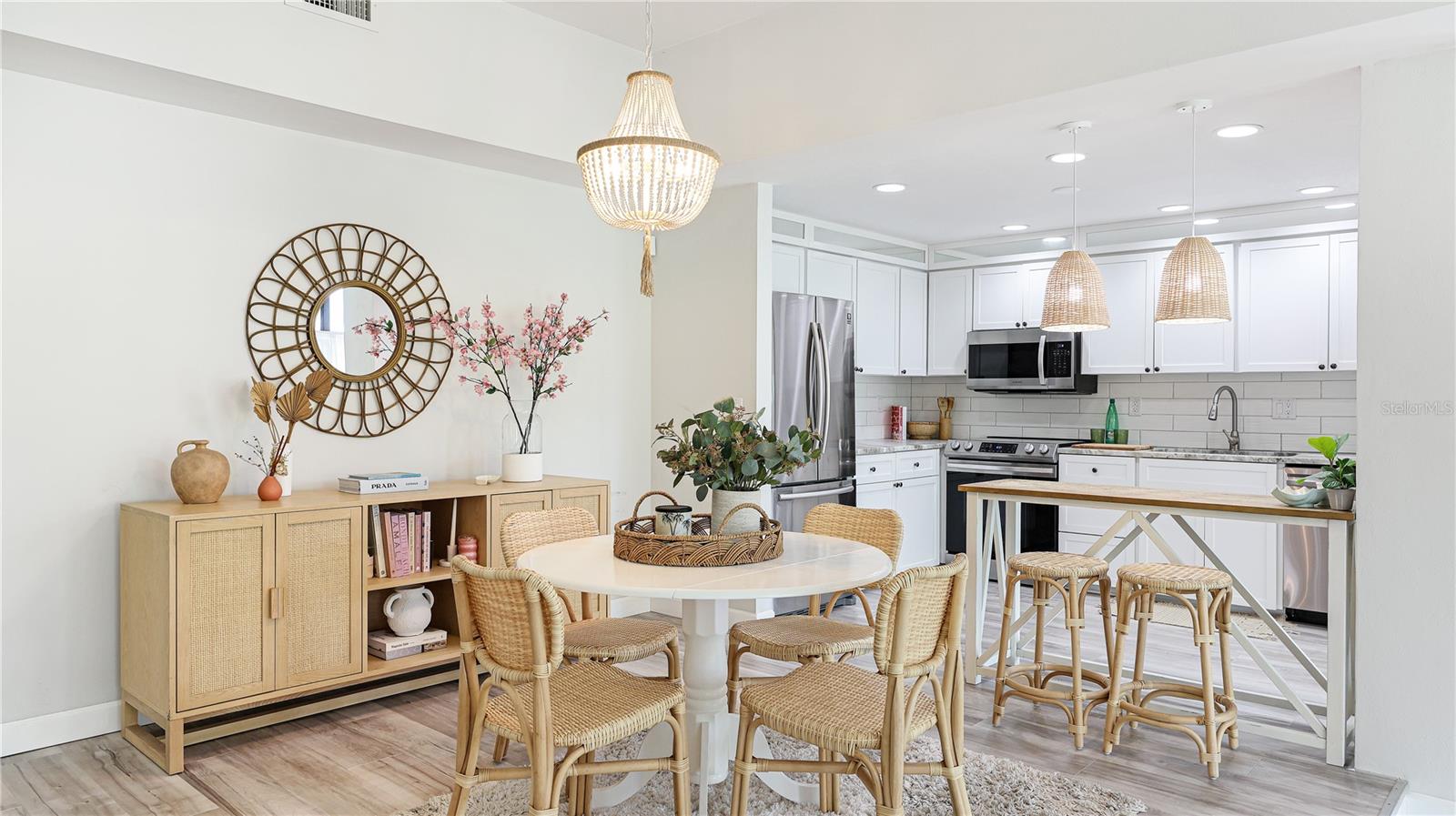 THE MEADOWS - Residential