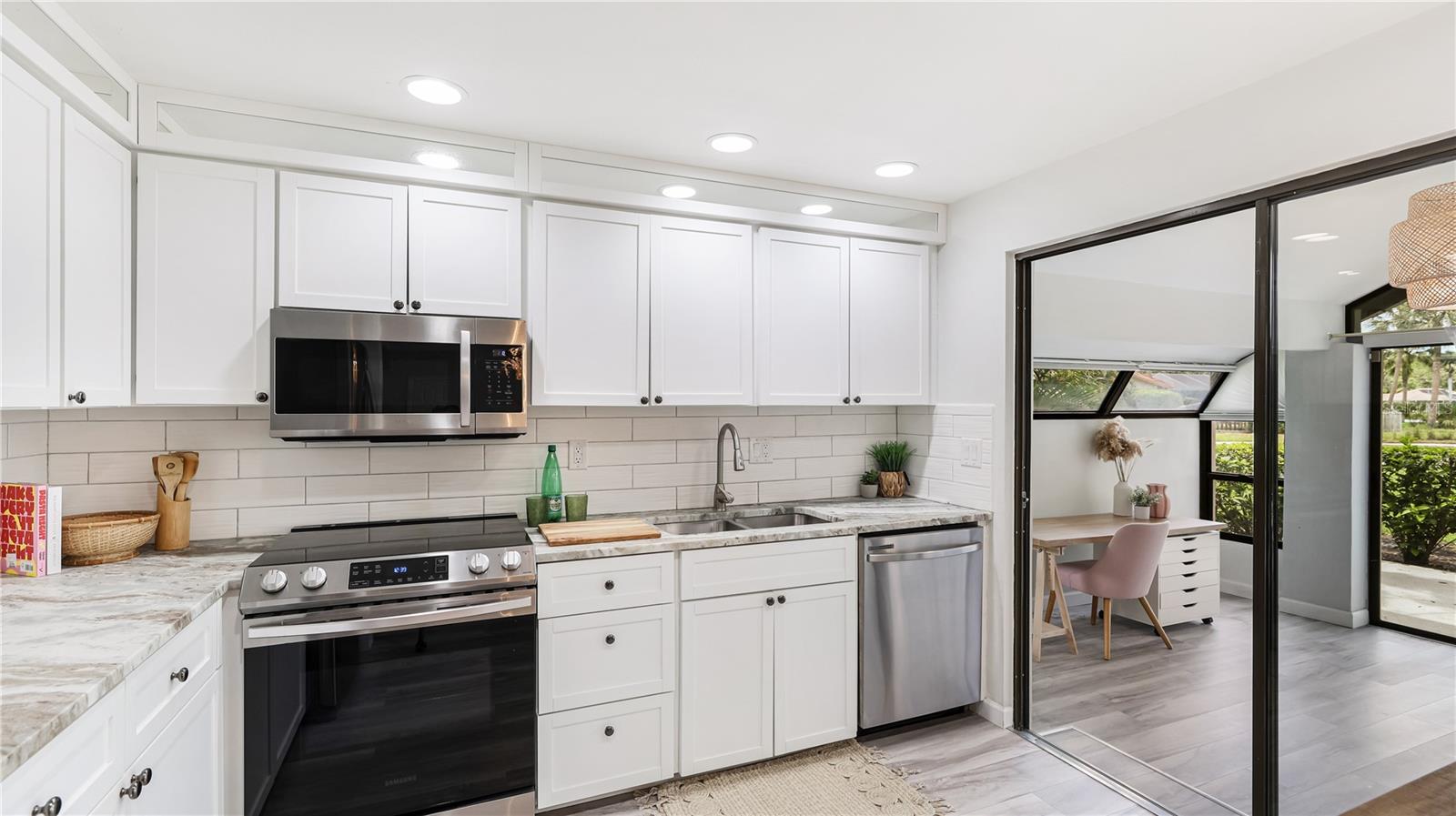 THE MEADOWS - Residential