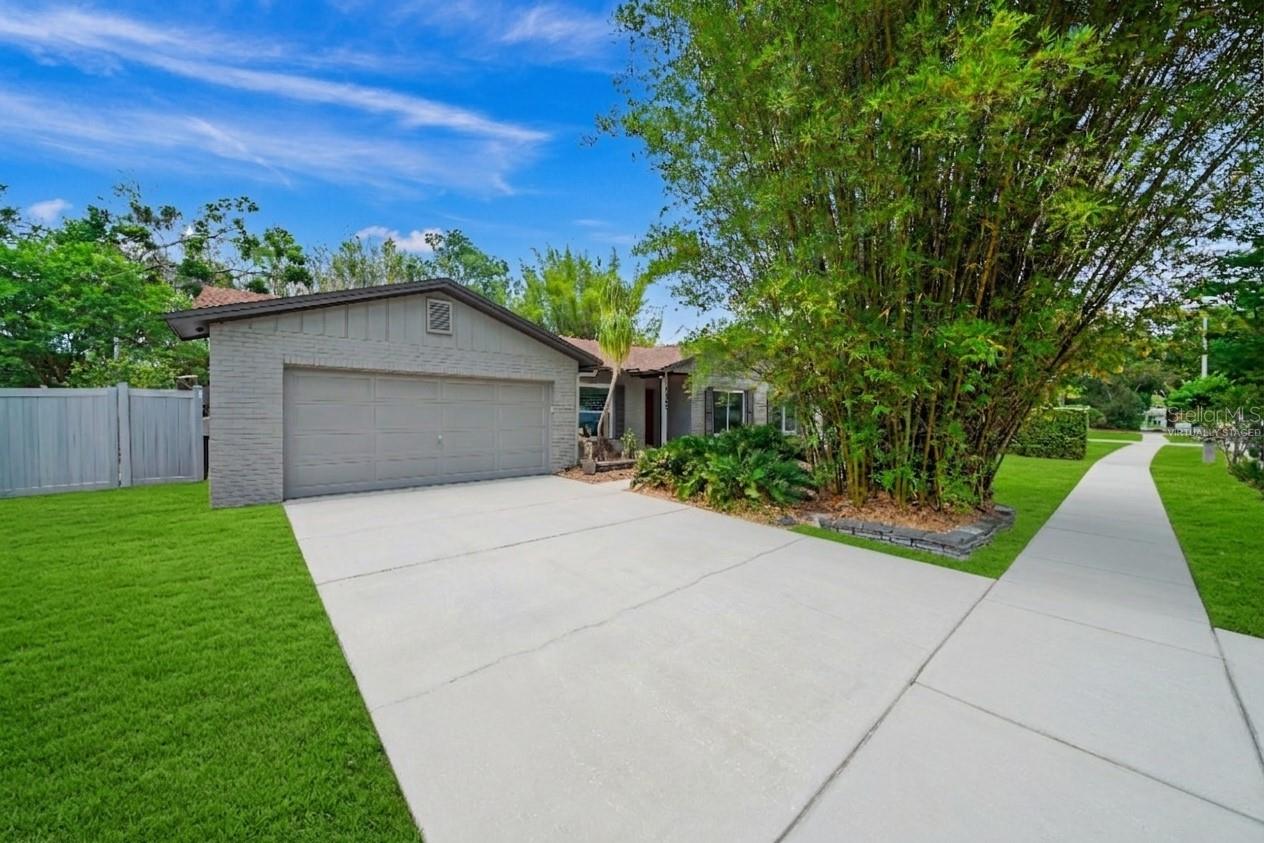 LAKE MAGDALENE ARMS ESTATES - Residential