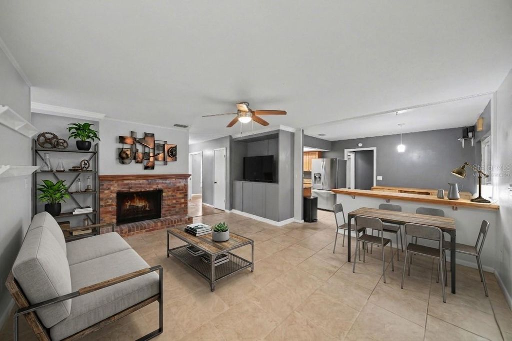 Photo of 13312 Lake George Lane, Tampa, FL 33618 (MLS # TB8498429)