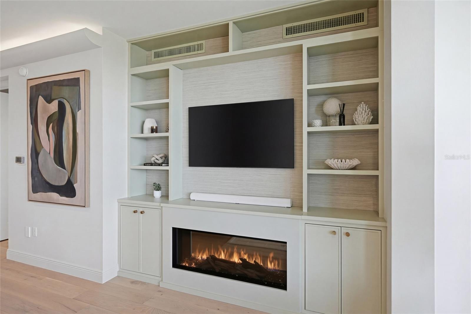 THE BEACH RESIDENCES - Residential