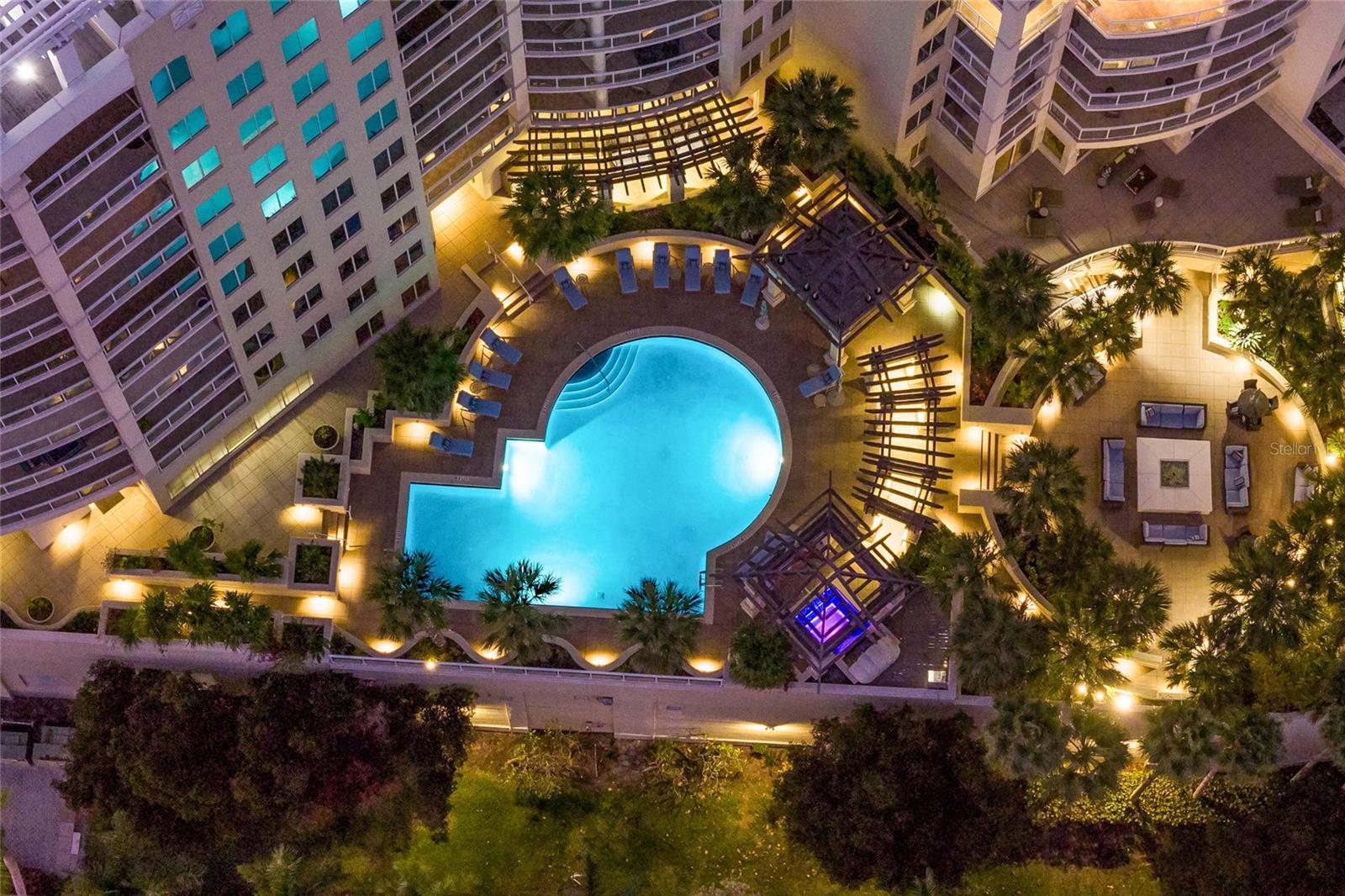 1300 BENJAMIN FRANKLIN DRIVE 809