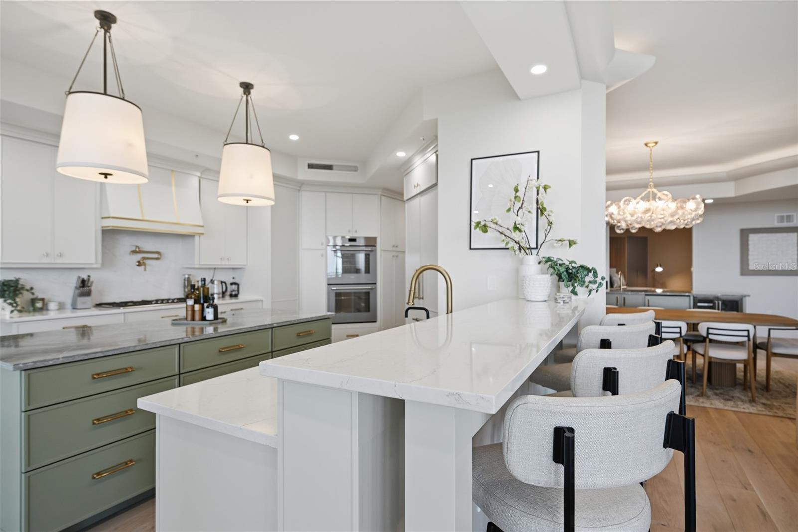 THE BEACH RESIDENCES - Residential