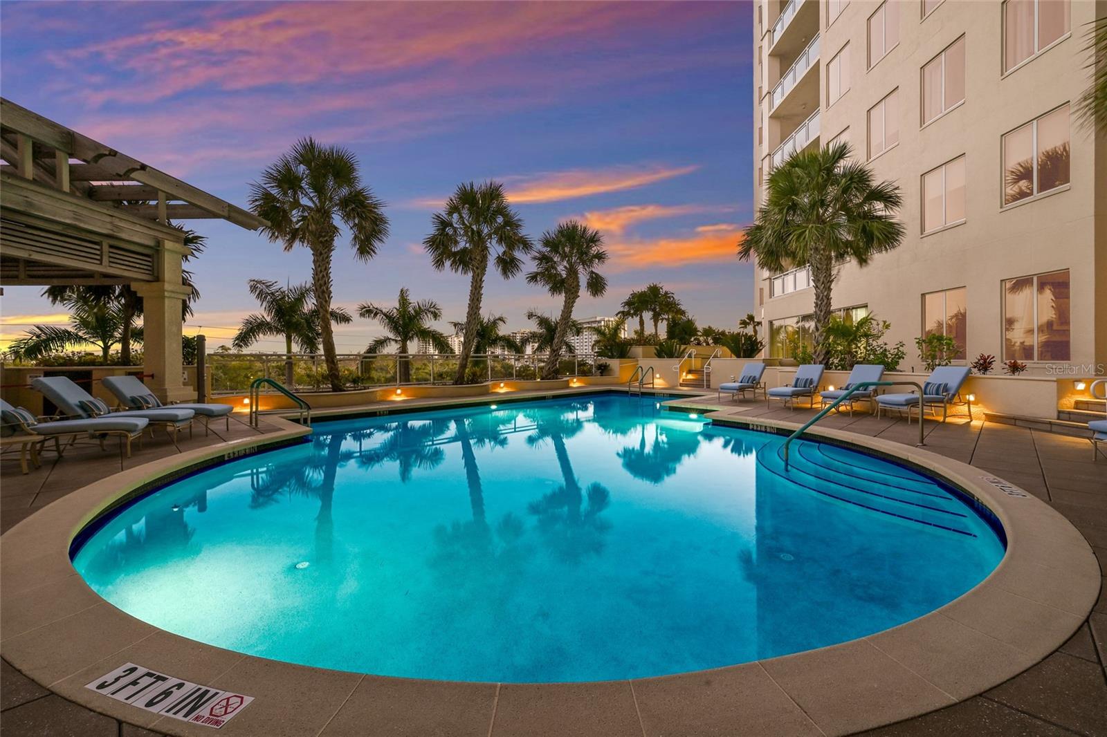 THE BEACH RESIDENCES - Residential