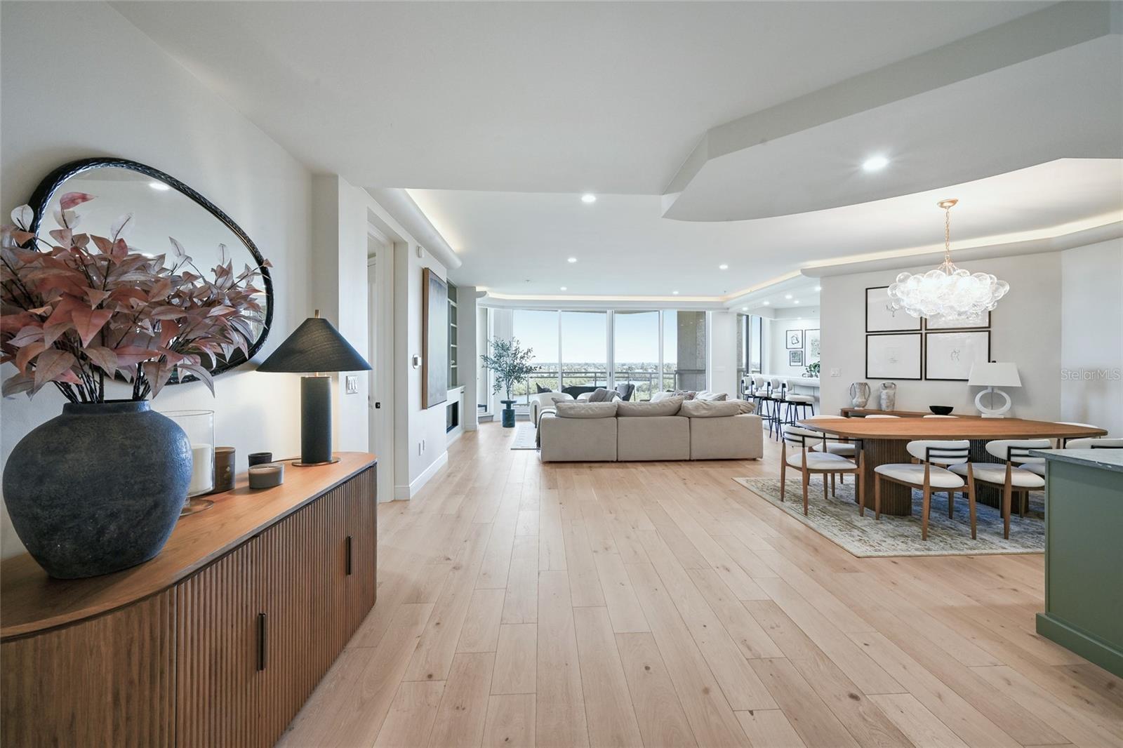 THE BEACH RESIDENCES - Residential