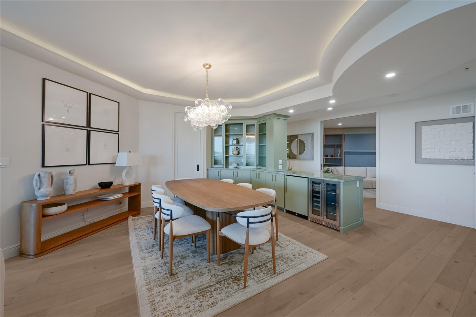 THE BEACH RESIDENCES - Residential