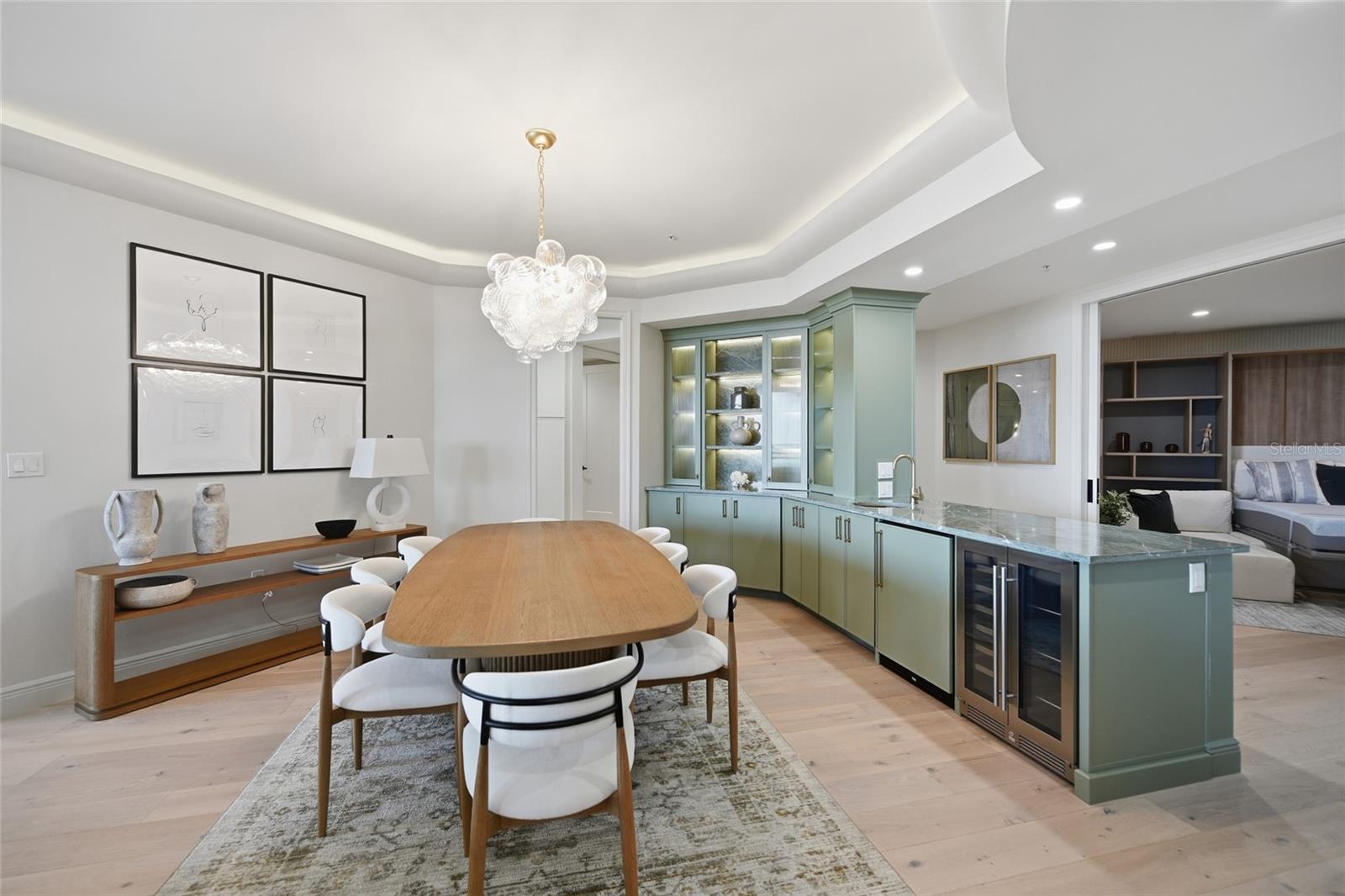 THE BEACH RESIDENCES - Residential