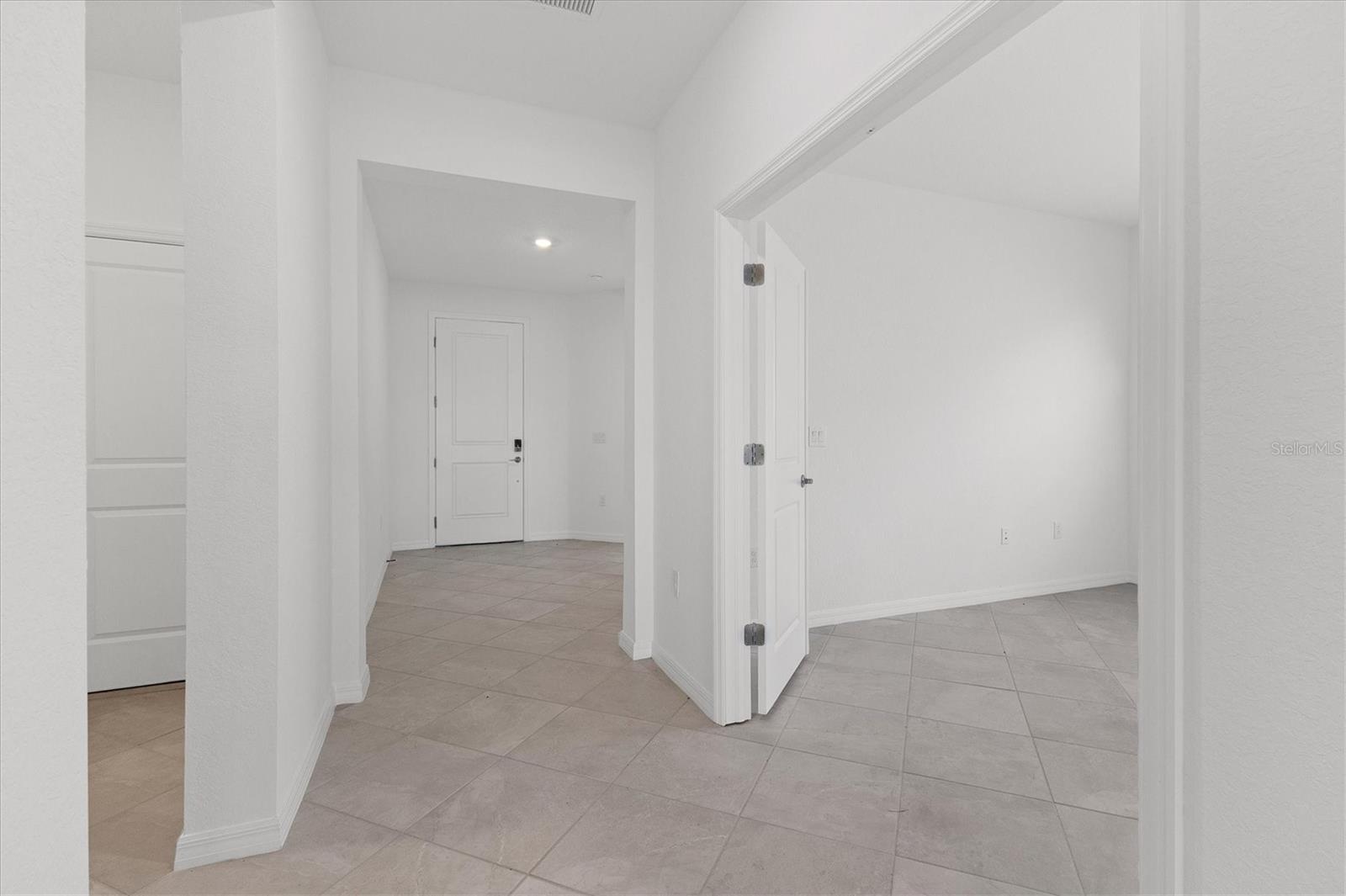 ANTIGUA/WELLEN PARK - Residential Lease