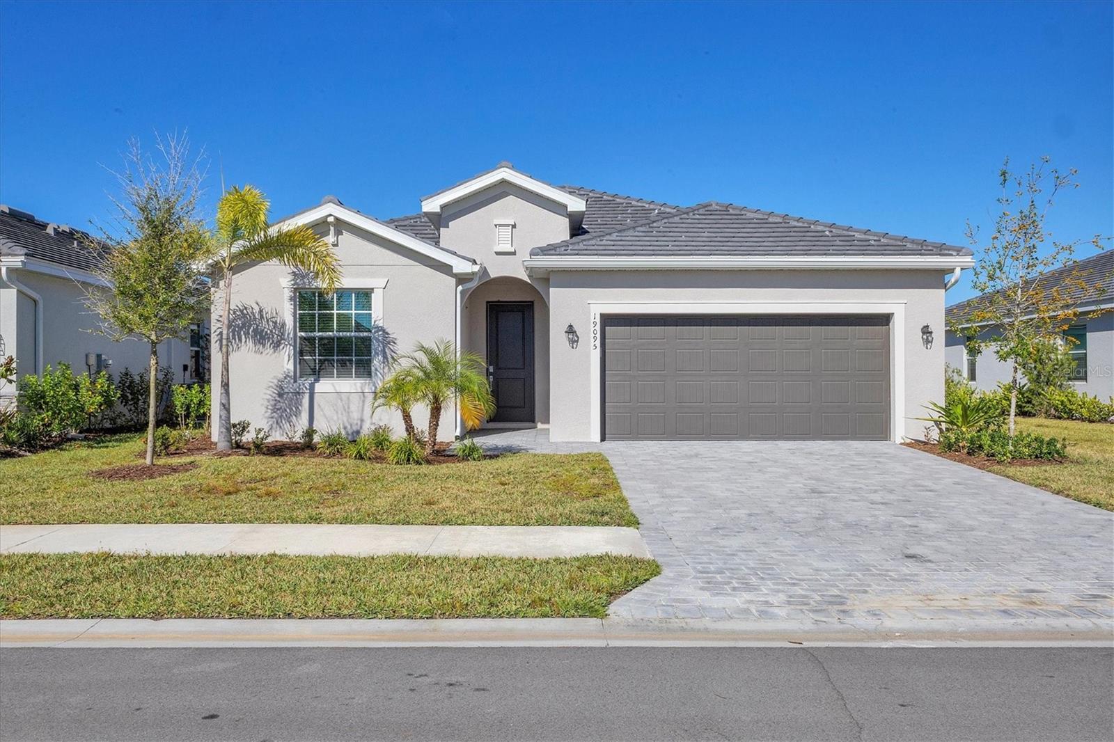 ANTIGUA/WELLEN PARK - Residential Lease