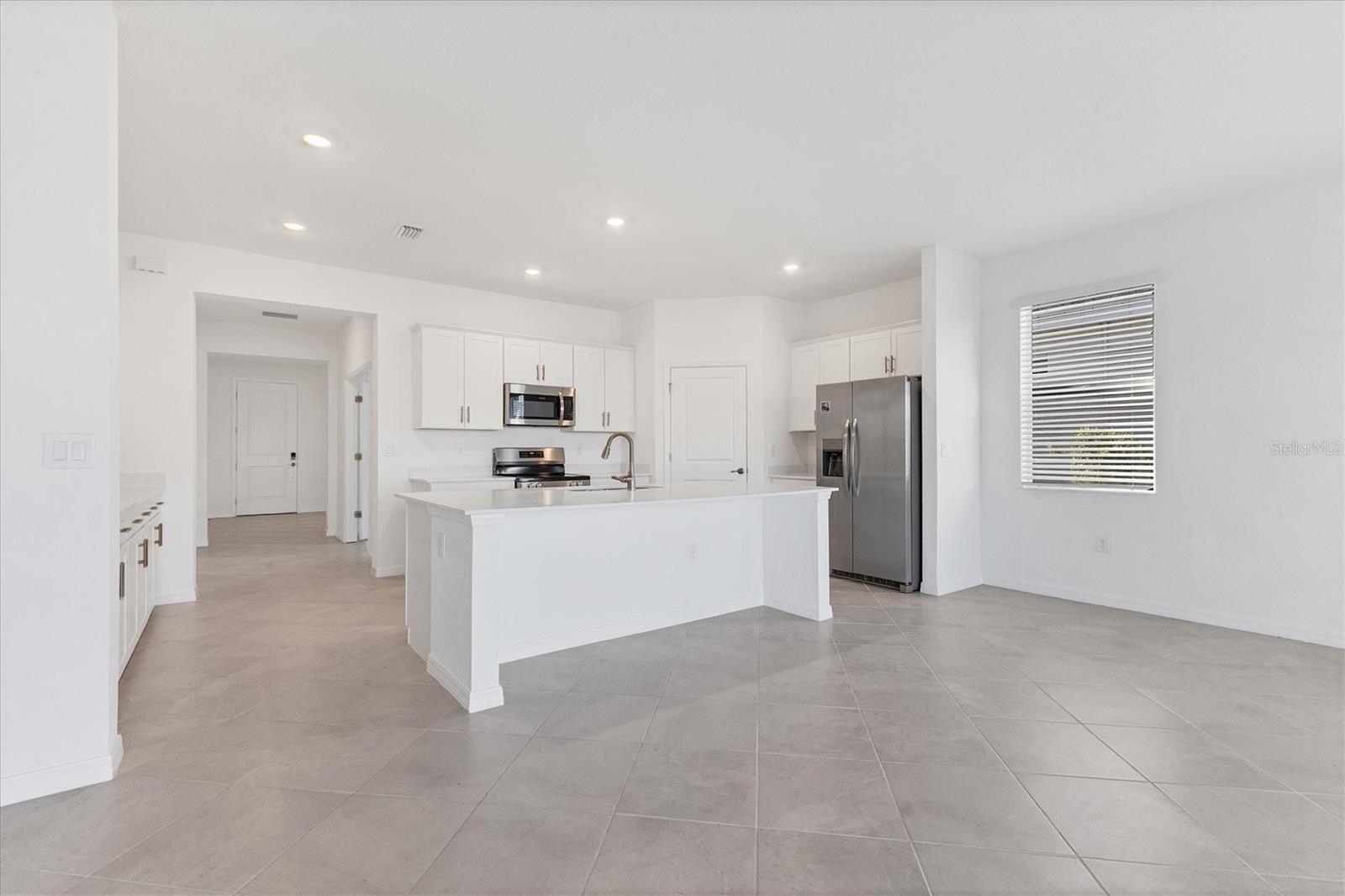 ANTIGUA/WELLEN PARK - Residential Lease