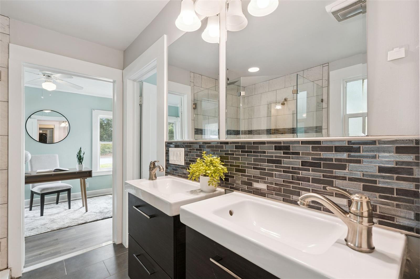 CLOVER HEIGHTS - Residential