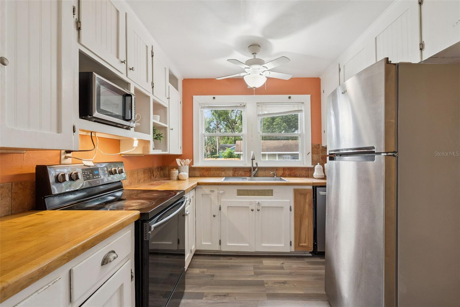 CLOVER HEIGHTS - Residential