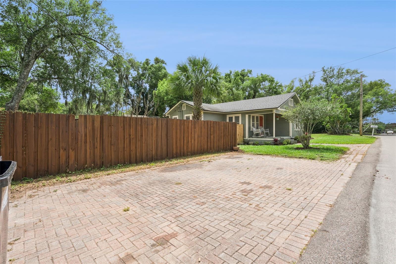 CLOVER HEIGHTS - Residential