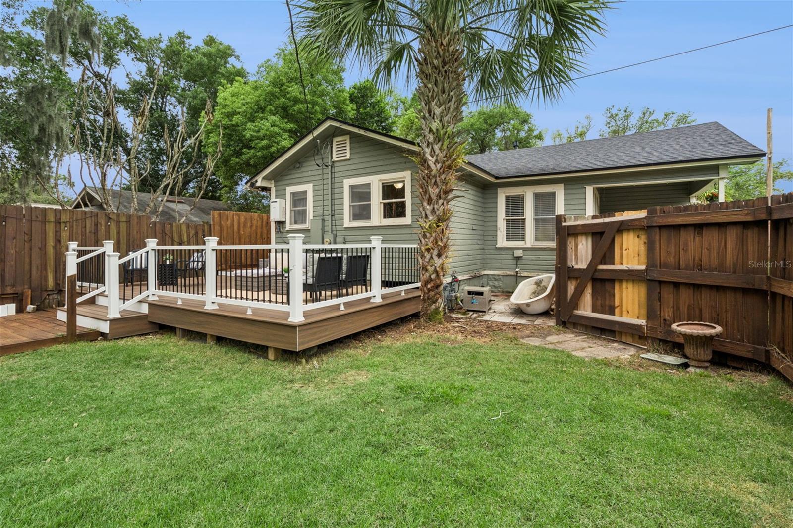 CLOVER HEIGHTS - Residential