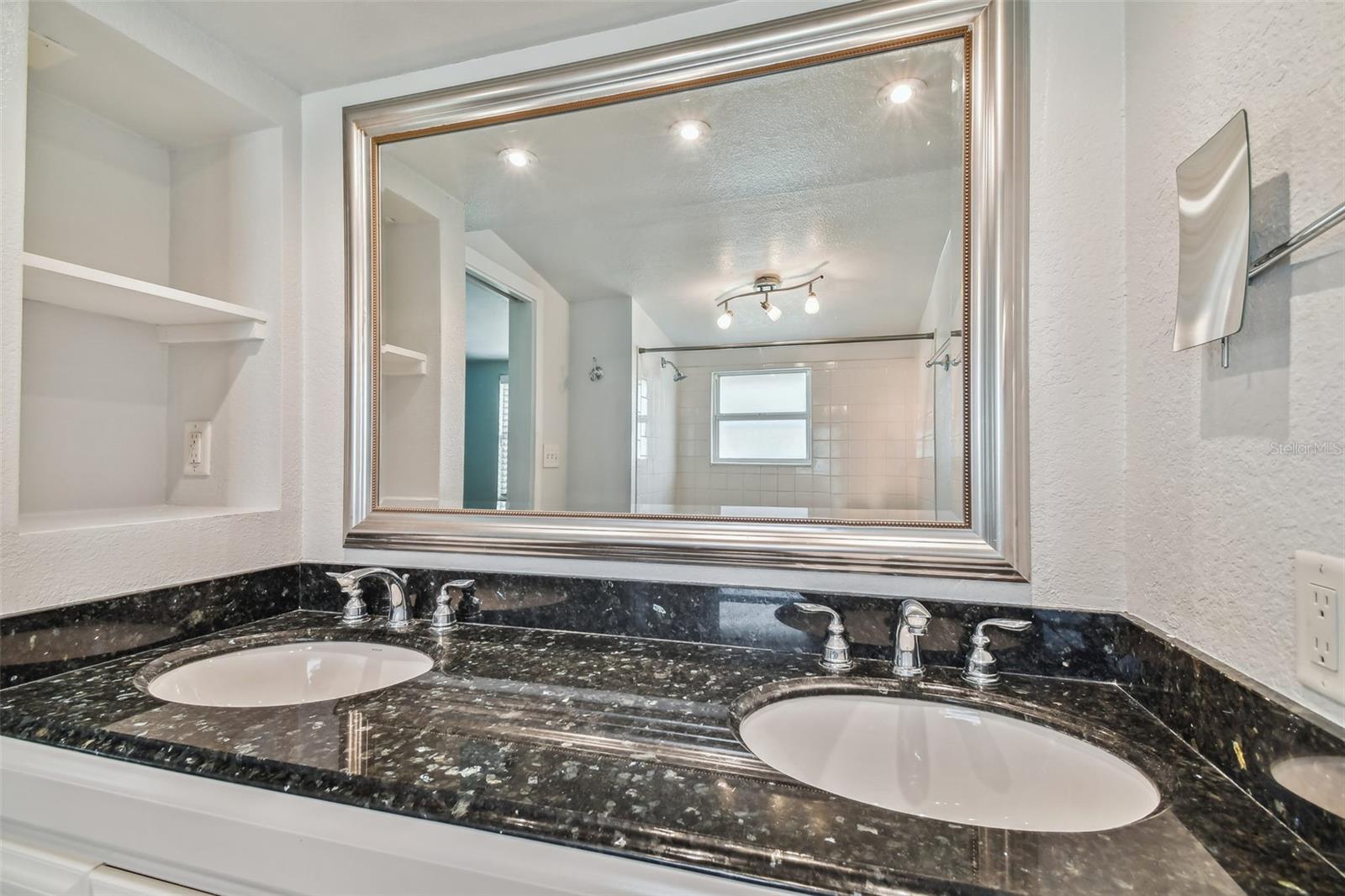 BUFFALO HEIGHTS - Residential Lease