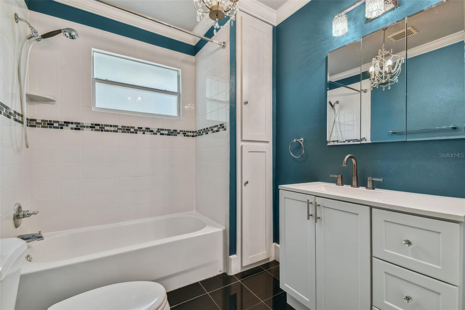 BUFFALO HEIGHTS - Residential Lease