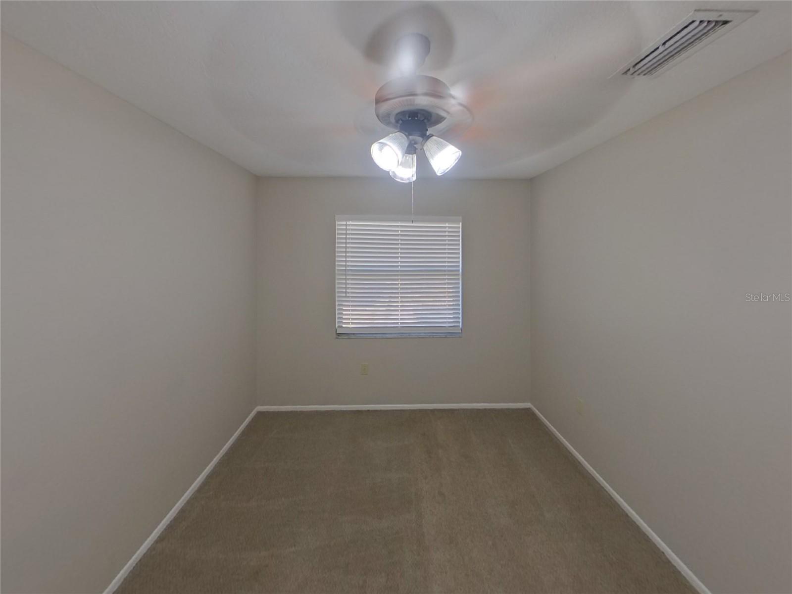 DEER HOLLOW - Residential Lease