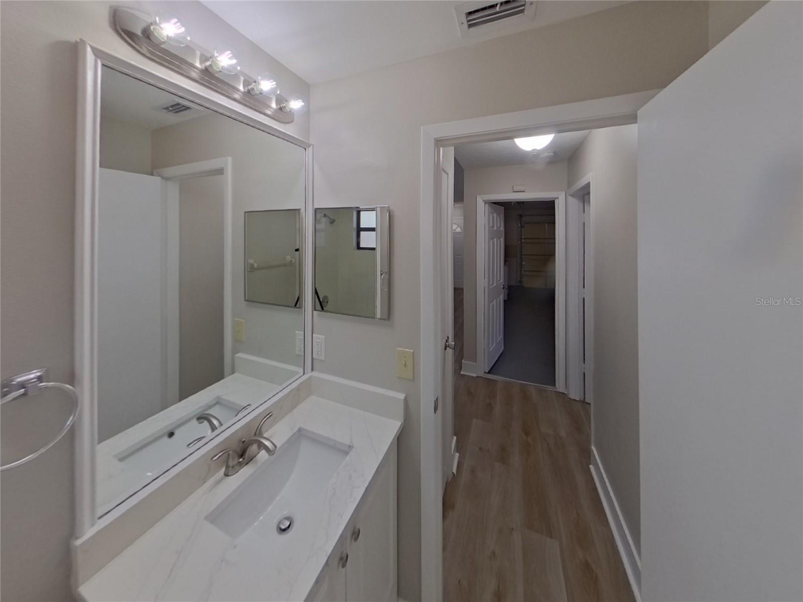 DEER HOLLOW - Residential Lease