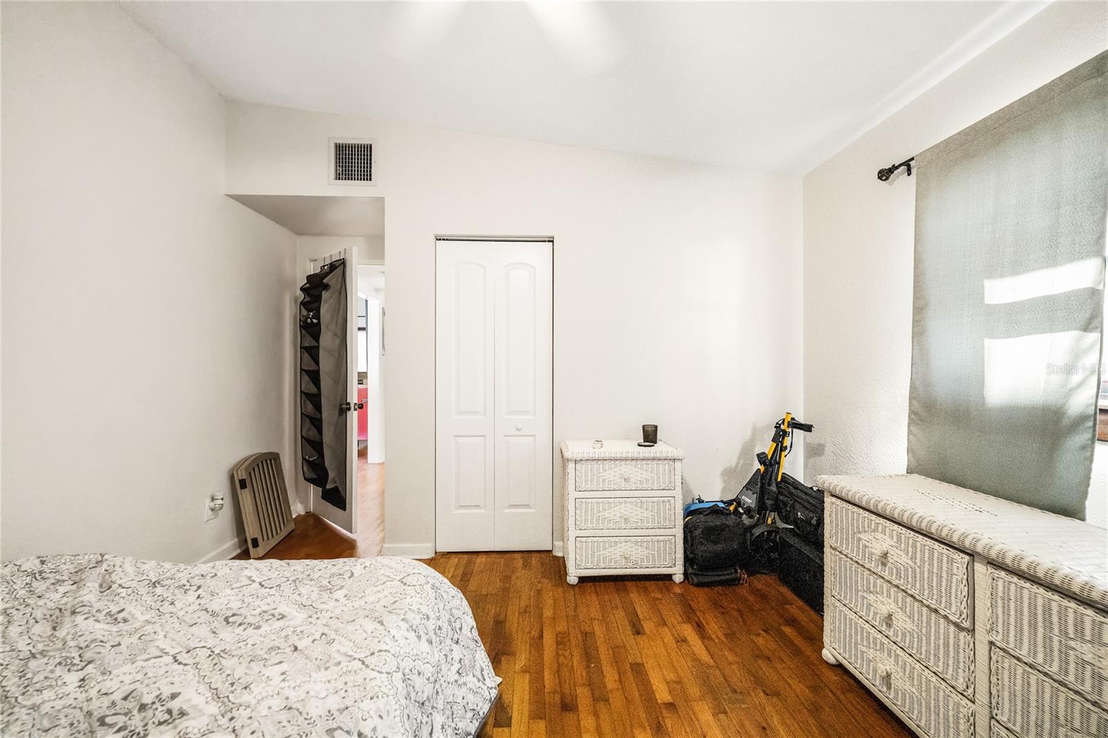 DIXIE TERRACE - Residential