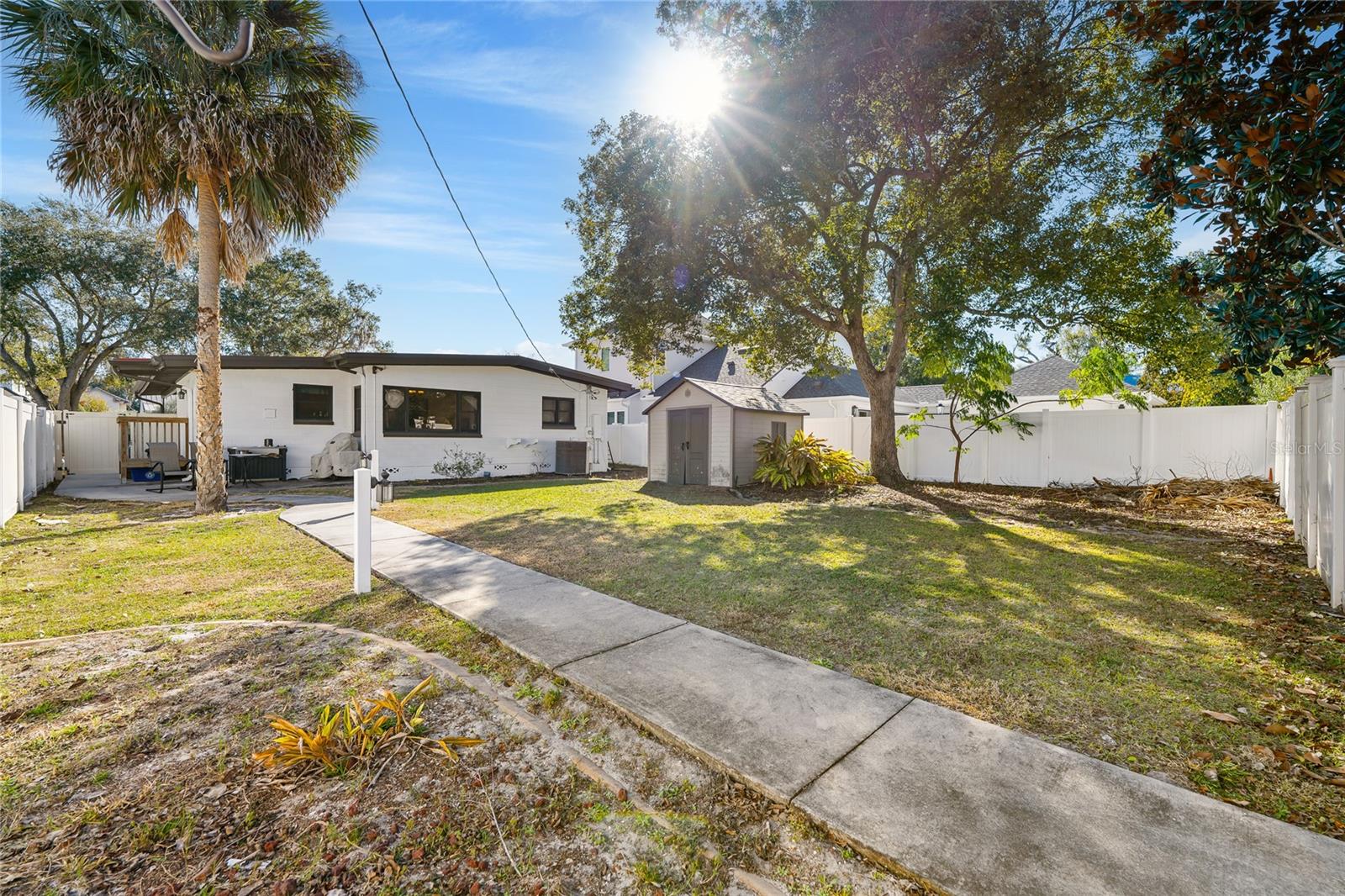 DIXIE TERRACE - Residential