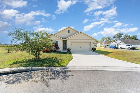 240 ST THOMAS DRIVE MULBERRY FL 33860