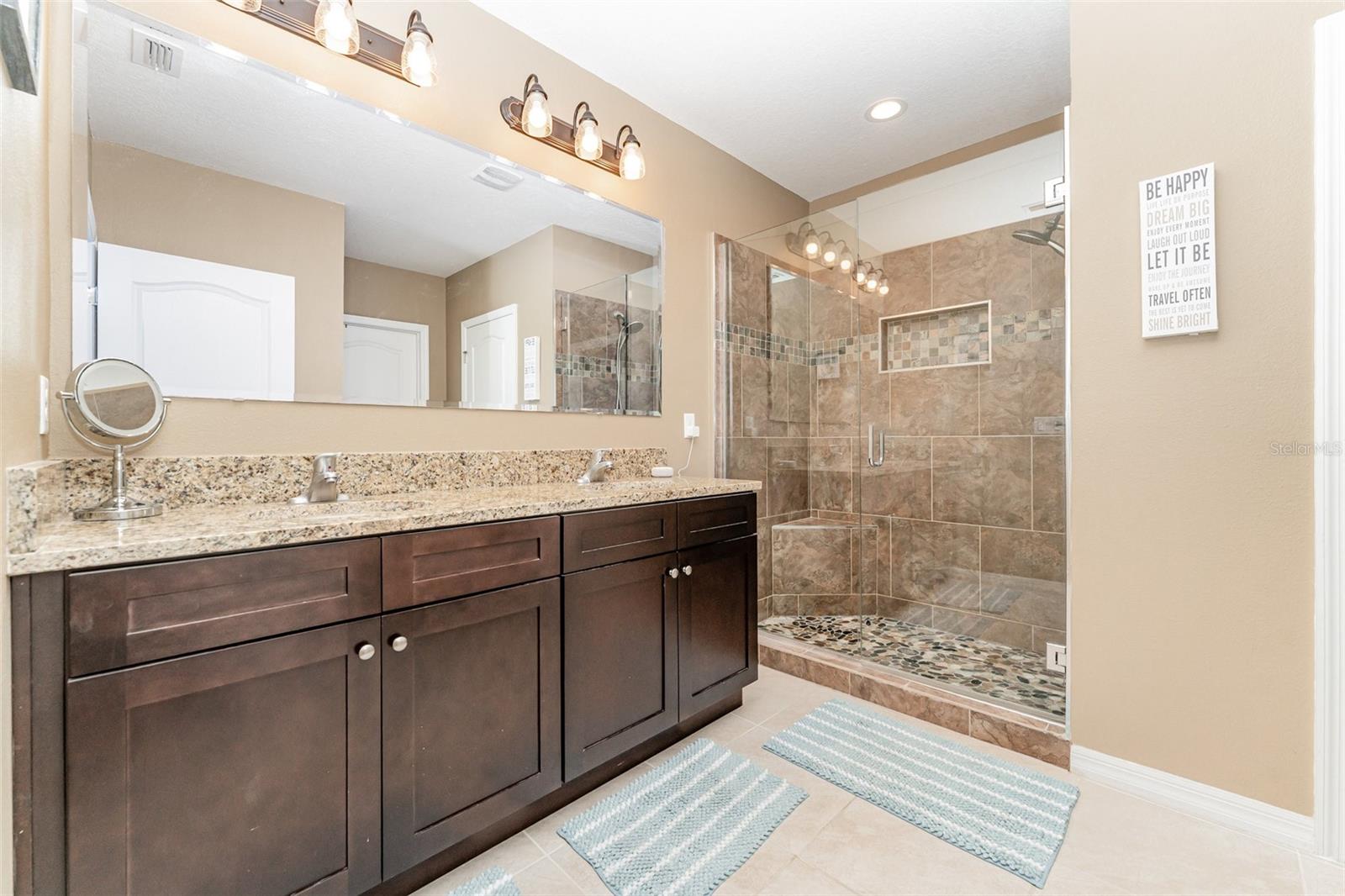 BRIDGEPORT LAKES PH 1 - Residential