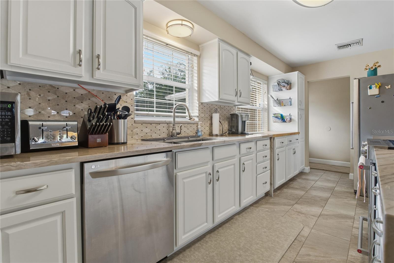 PINE OAK 3RD ADD - Residential