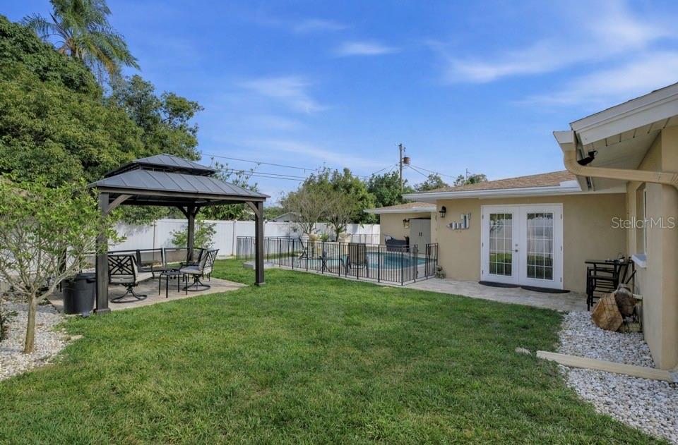 PINE OAK 3RD ADD - Residential