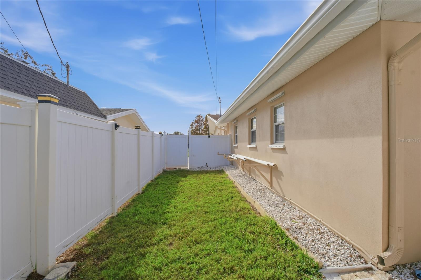 PINE OAK 3RD ADD - Residential