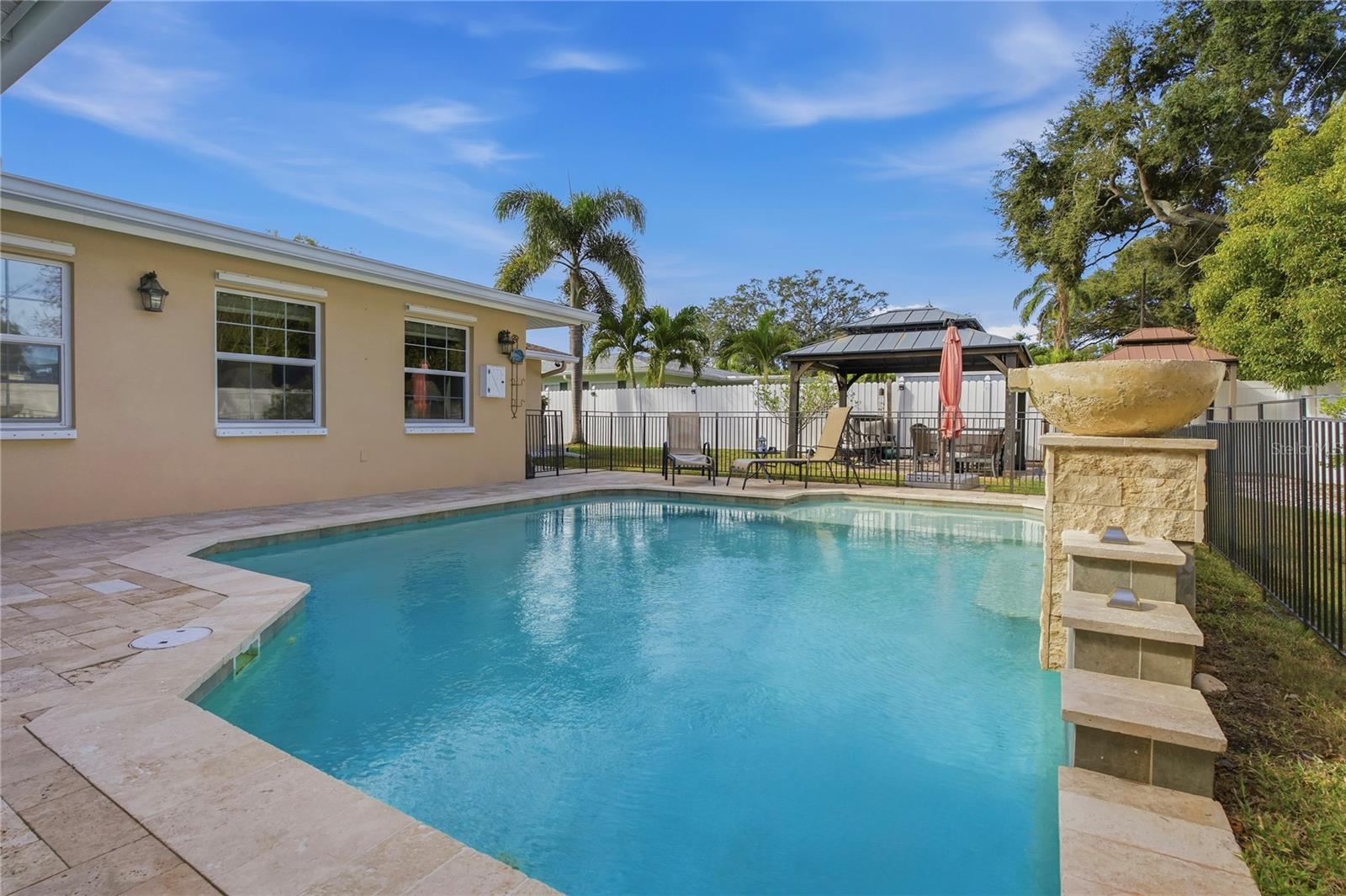 PINE OAK 3RD ADD - Residential