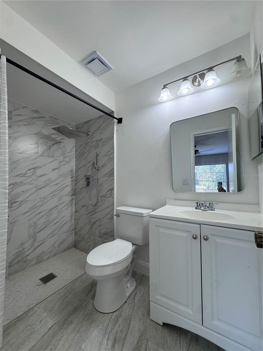 FOXMOOR UNIT 3 - Residential