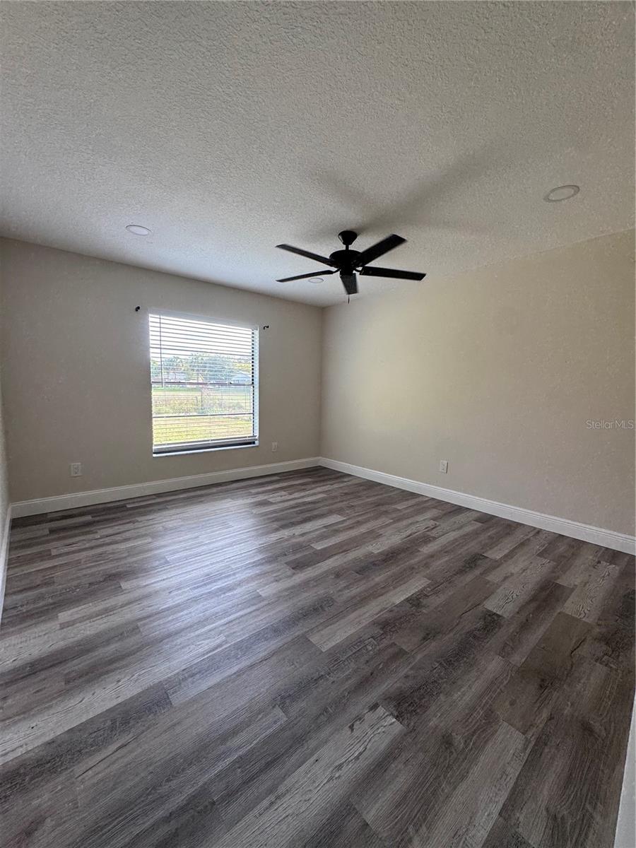 FOXMOOR UNIT 3 - Residential