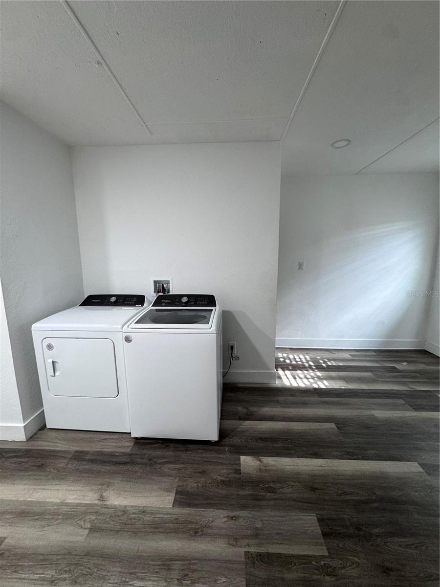 FOXMOOR UNIT 3 - Residential