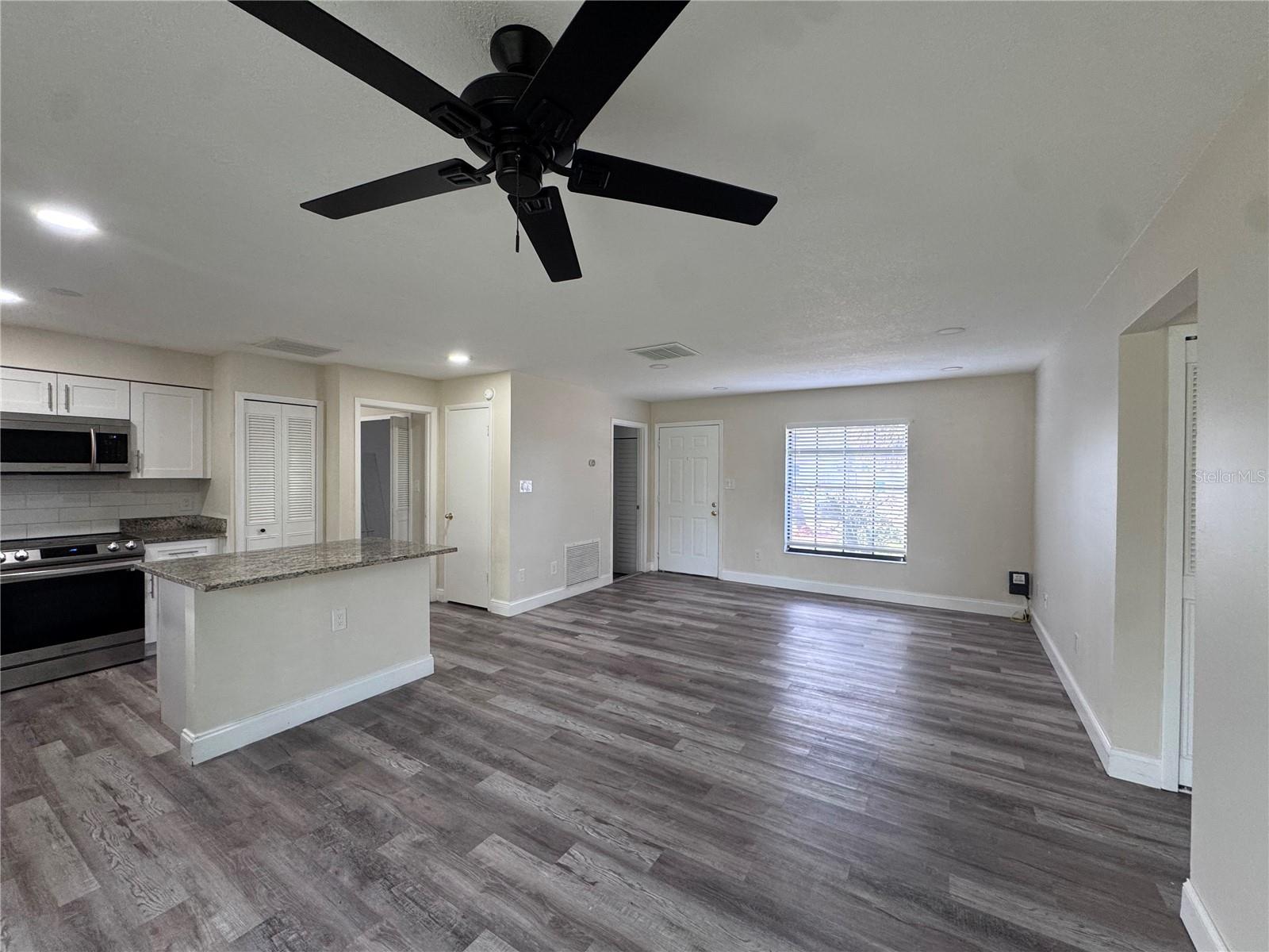 FOXMOOR UNIT 3 - Residential