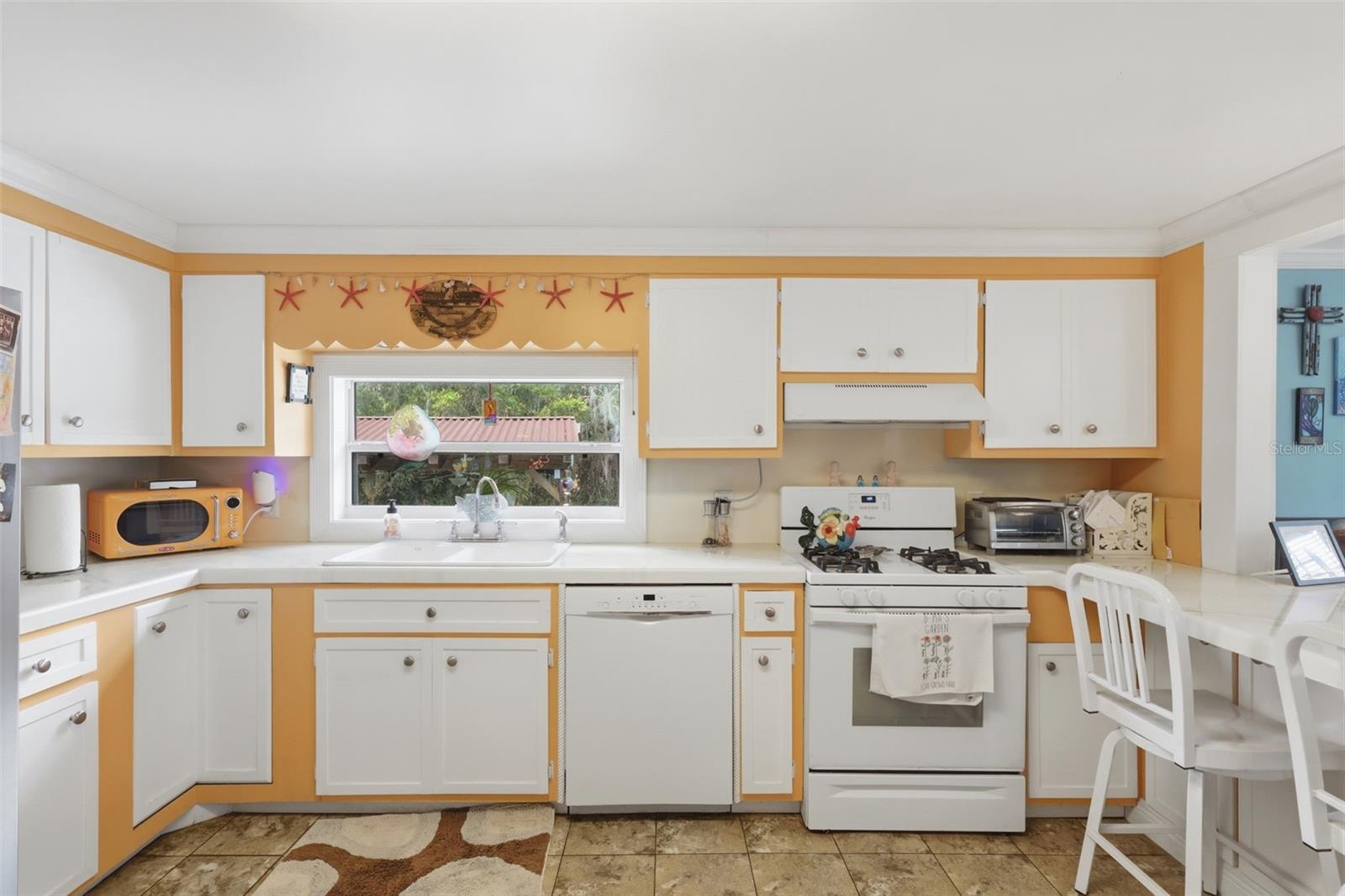 PONCE DE LEON SPGS - Residential