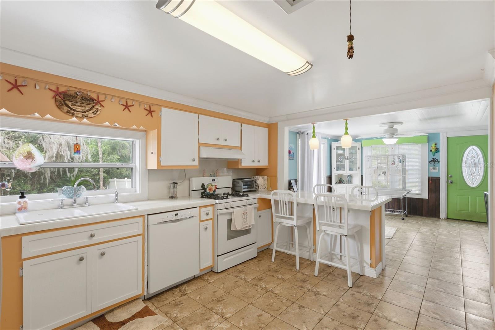 PONCE DE LEON SPGS - Residential