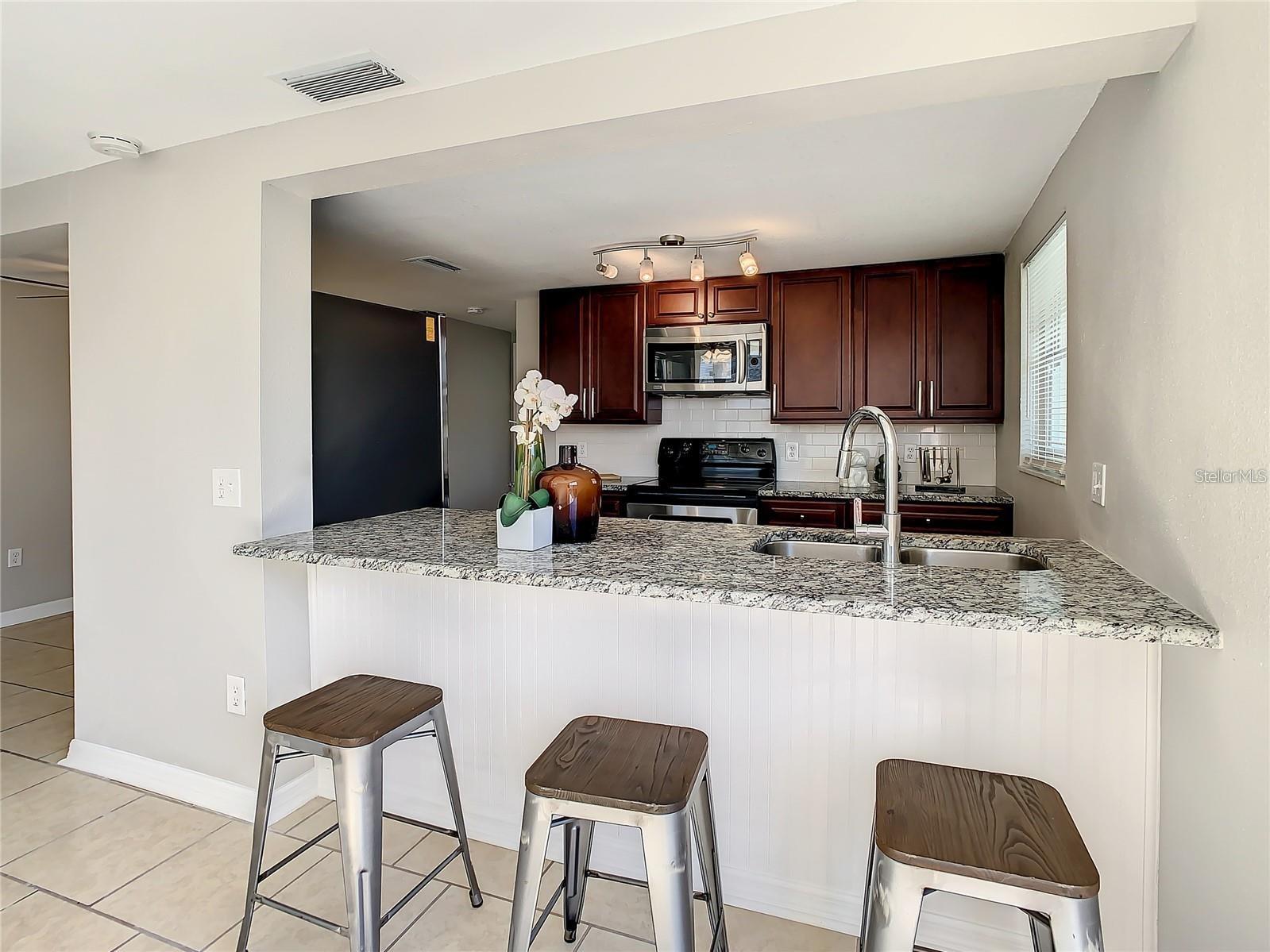 GULF HIGHLANDS - Residential